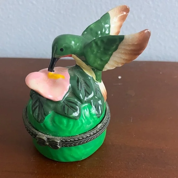 Hummingbird Trinket Box - Picture 3 of 8